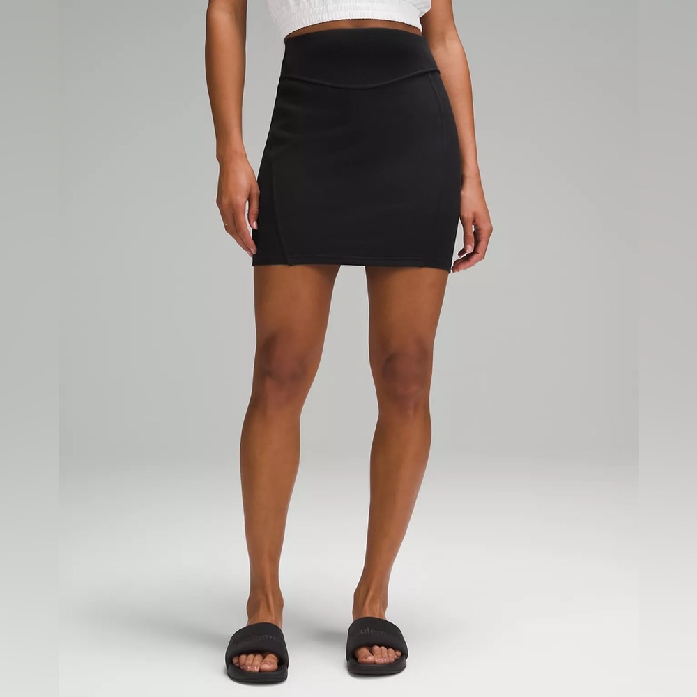 Lululemon Athletica Black Scuba HR Mini Skirt